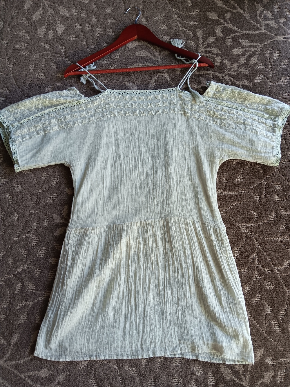 Zara Trafaluc Collection Pastel Green Off-Shoulder Mini Dress with Lace Trim XS
